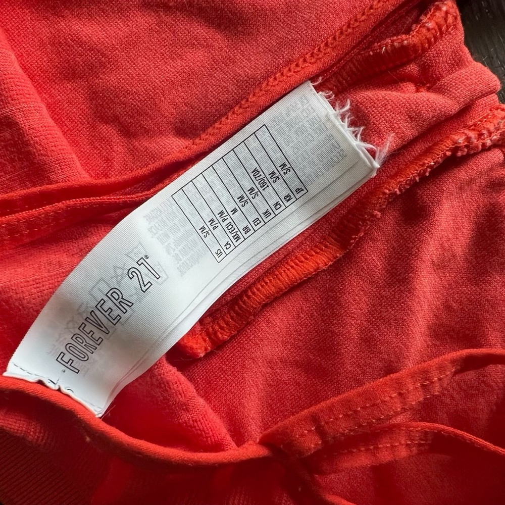 Red Crop Top - Picture 2 of 3